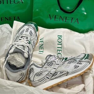 ❤️‍🔥❤️‍🔥 Bottega Veneta sneakers. 
EU 44💓💓
